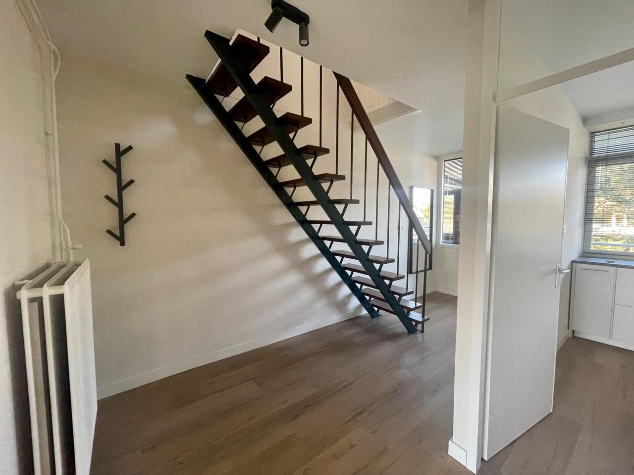 4-kamer maisonnette met zonnig balkon - Afbeelding 10