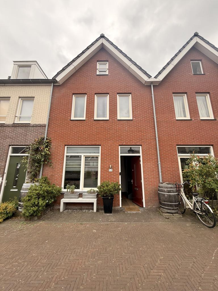 Furnished family home with garden in Delfshaven - Image 2