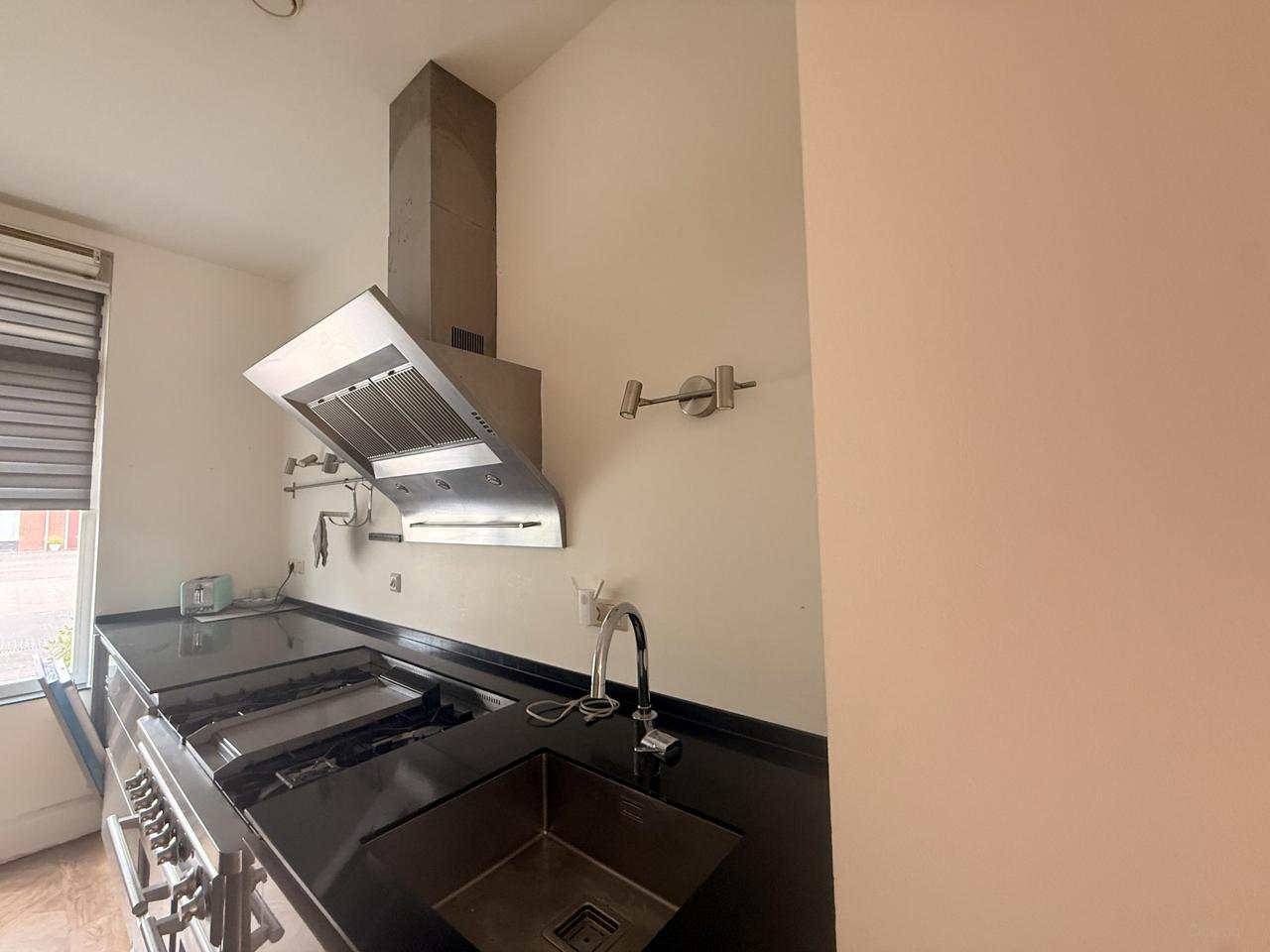 Furnished family home with garden in Delfshaven - Image 6