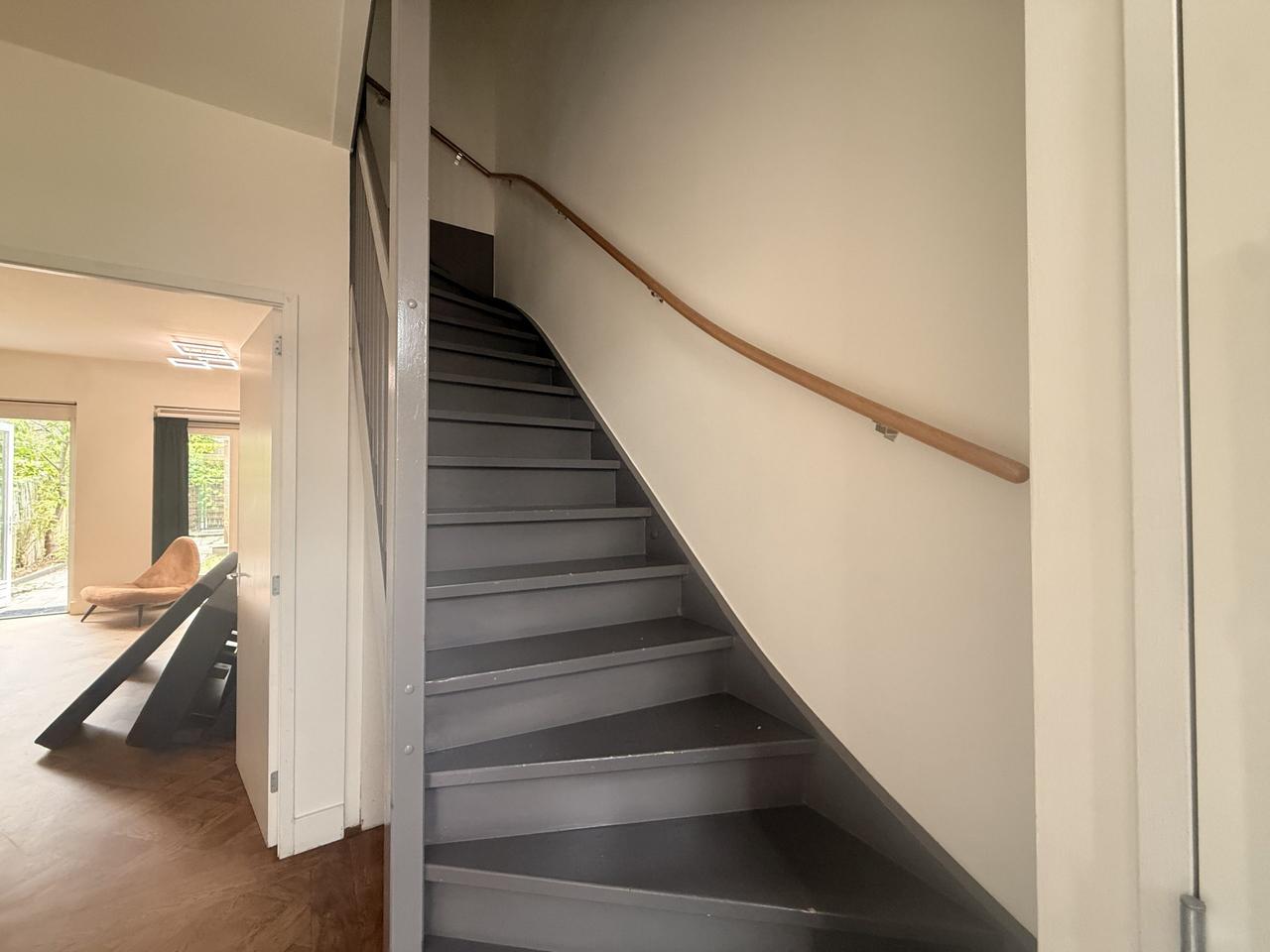 Furnished family home with garden in Delfshaven - Image 13