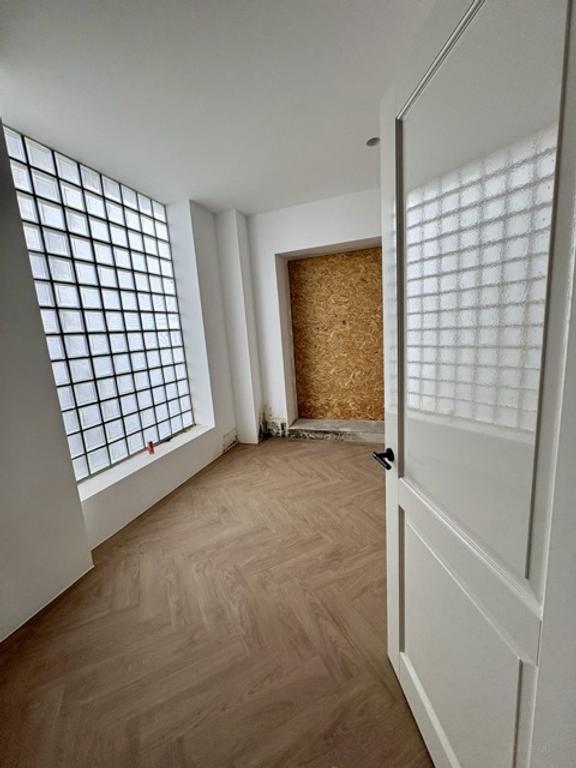 Furnished family home with garden in Delfshaven - Image 39