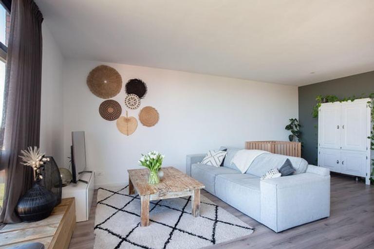 Bovenste etage met balkon aan het kanaal - Afbeelding 5