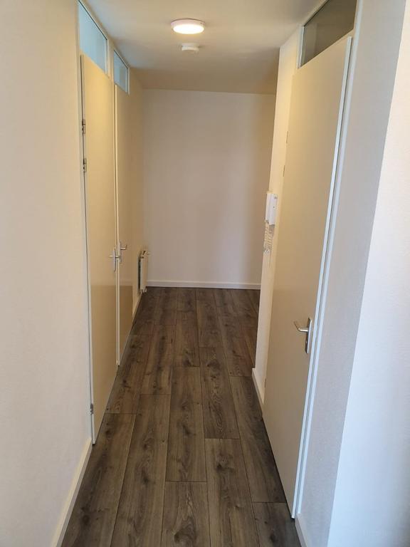 103 m2 on 8th floor in Bijlmer Centrum - Image 7