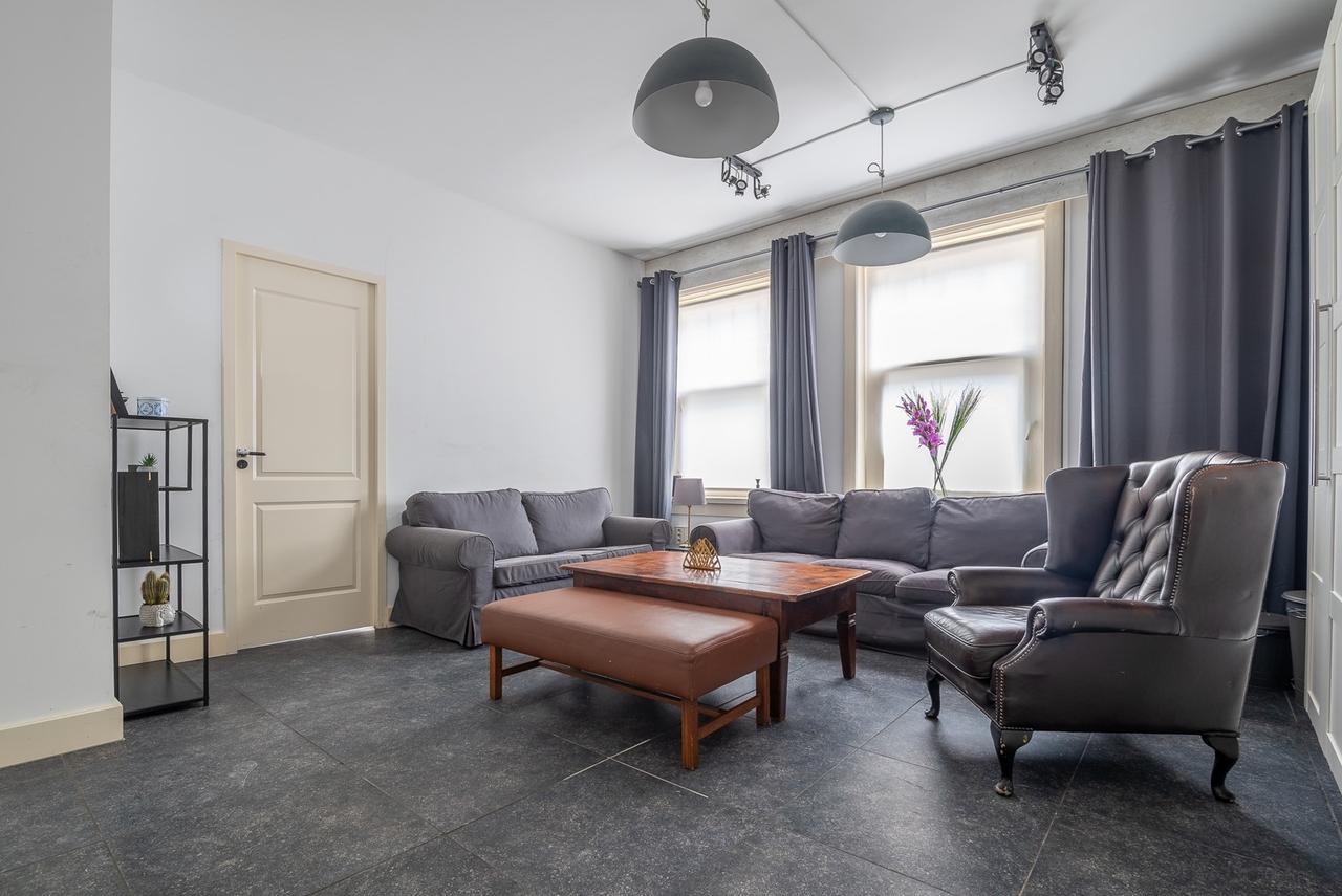 Bright 4-room apartment near Vondelpark - Image 6
