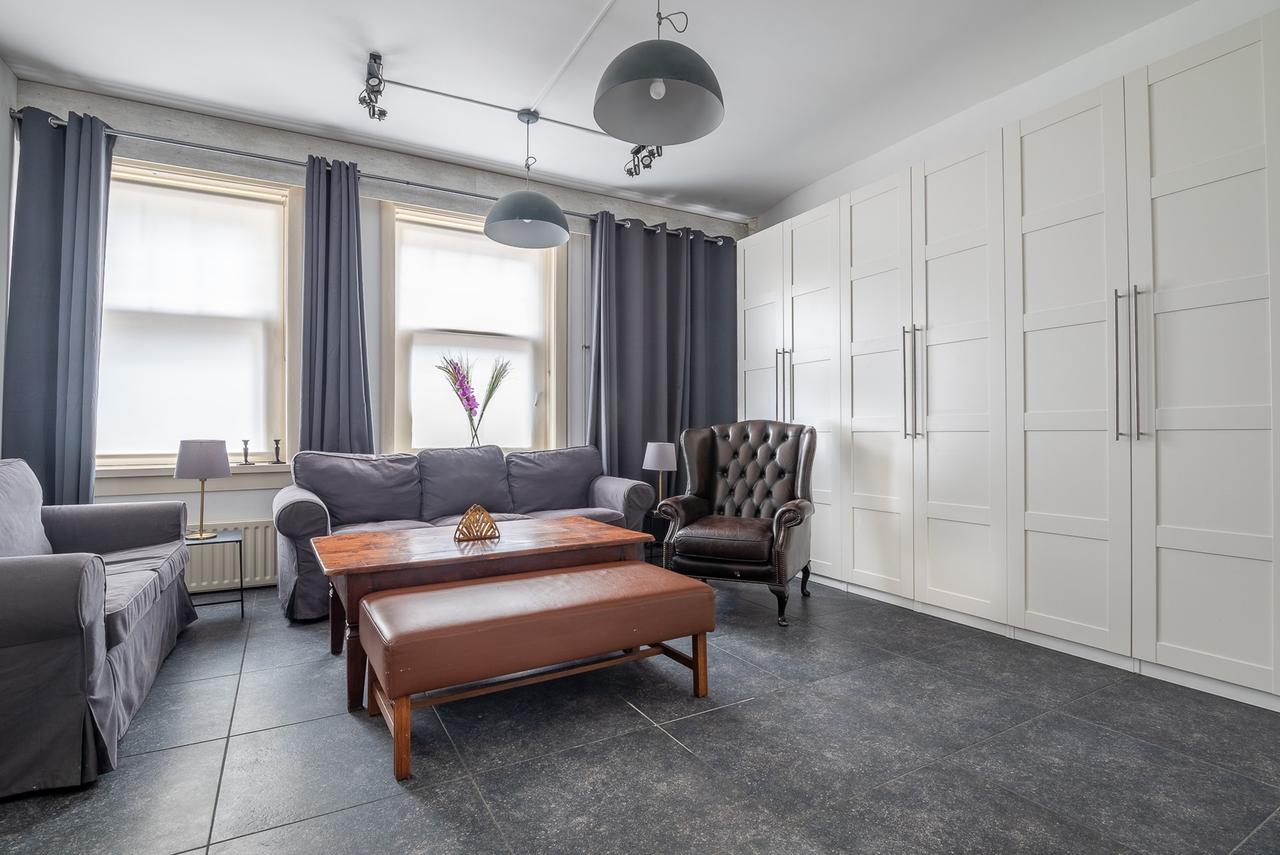 Bright 4-room apartment near Vondelpark - Image 7