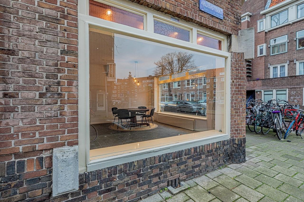 Bright 4-room apartment near Vondelpark - Image 20
