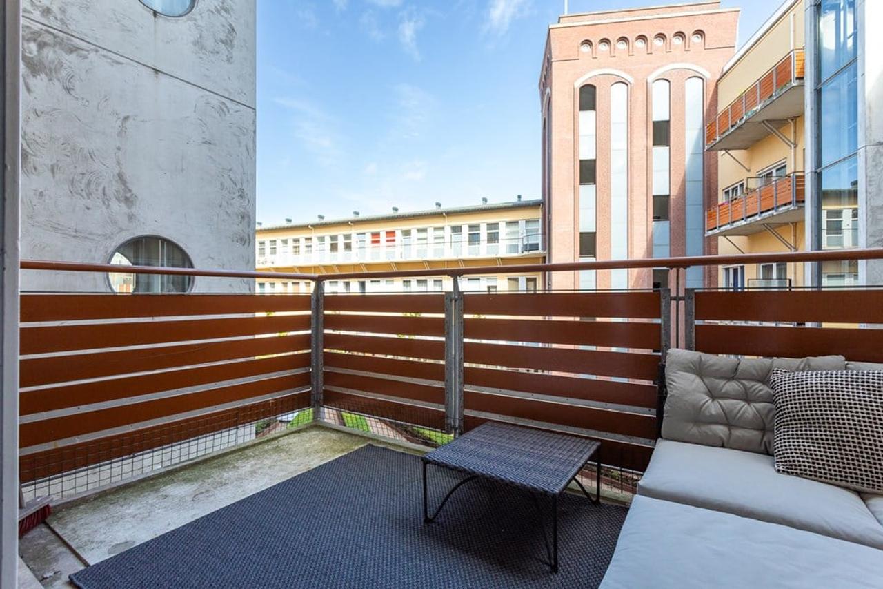 134 m² Living in the Heart of The Hague - Image 12
