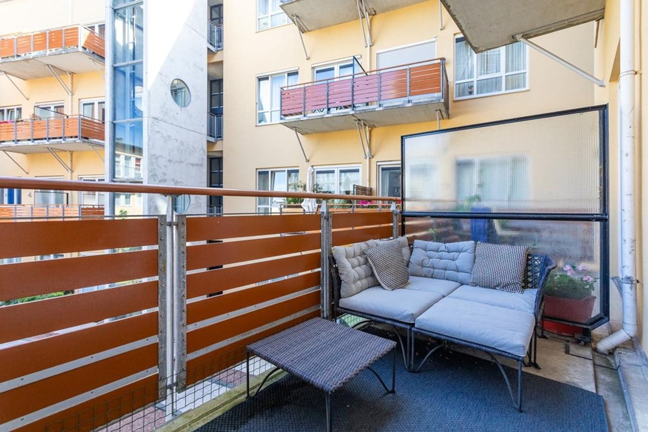 134 m² Living in the Heart of The Hague - Image 13