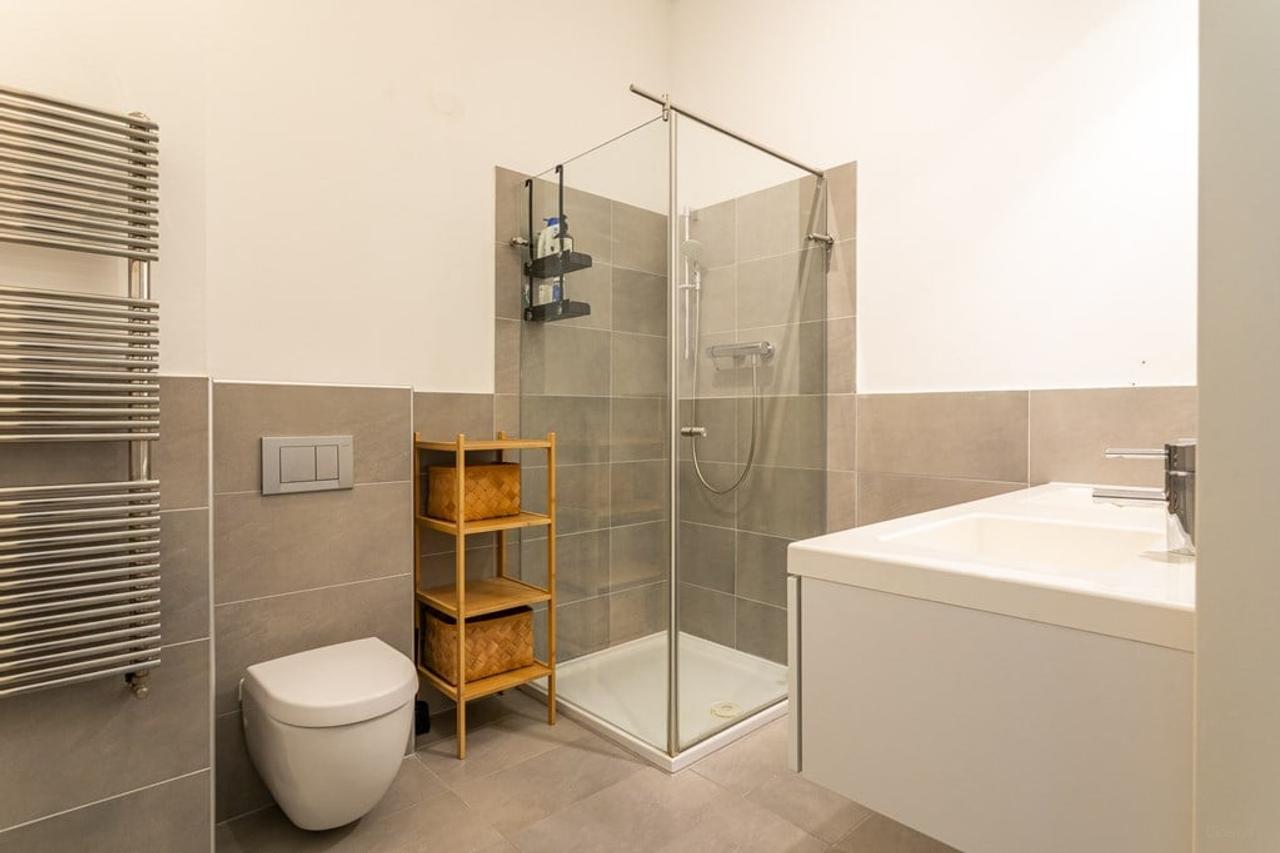134 m² Living in the Heart of The Hague - Image 19