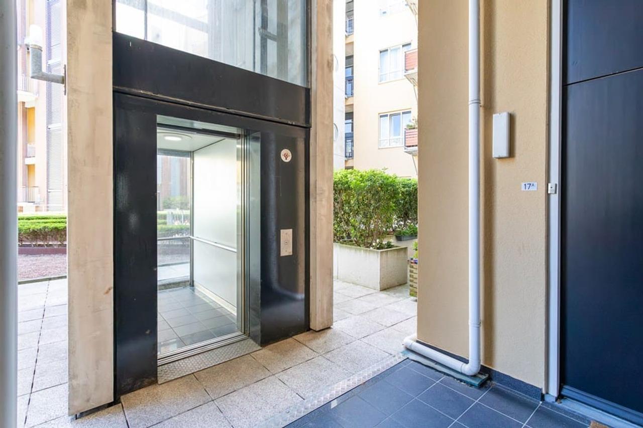 134 m² Living in the Heart of The Hague - Image 26
