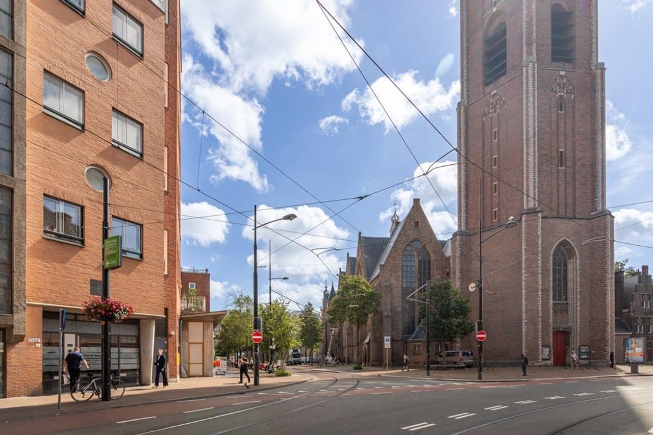 134 m² Living in the Heart of The Hague - Image 30
