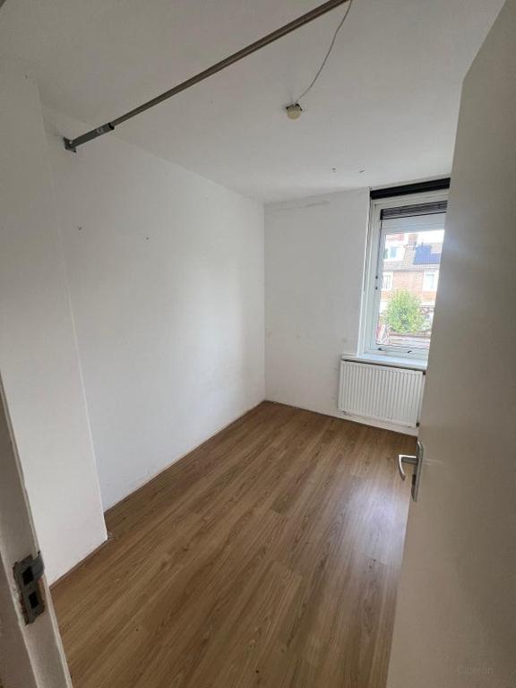 Kamer met terras in Paddepoel-Noord - Afbeelding 5