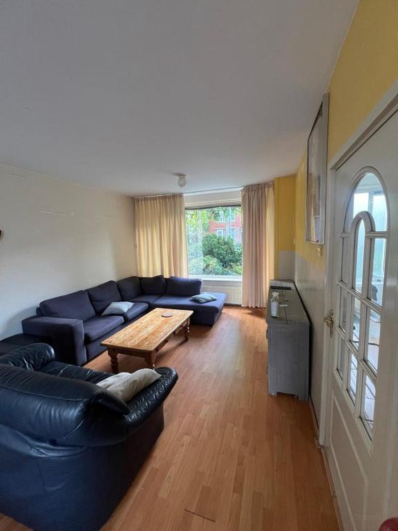 Kamer met terras in Paddepoel-Noord - Afbeelding 9