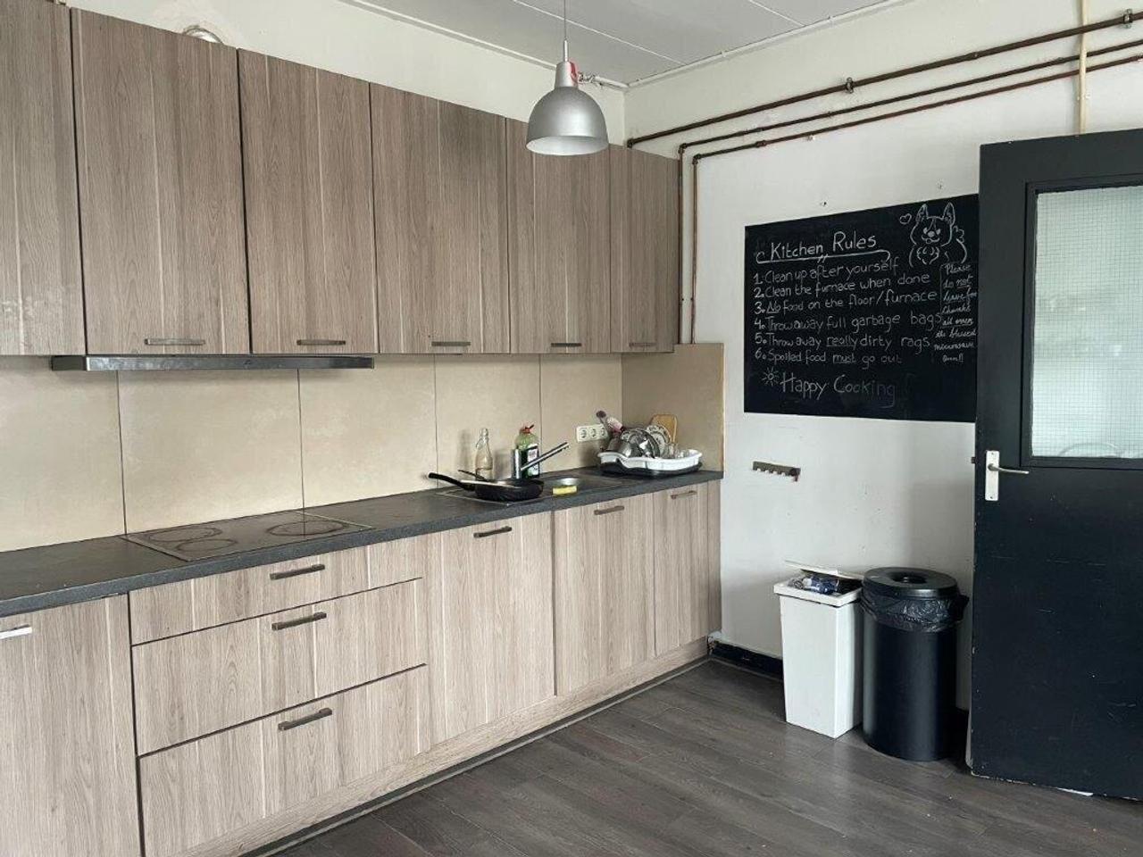 Kamer met groot dakterras in Sittard-Centrum - Afbeelding 11