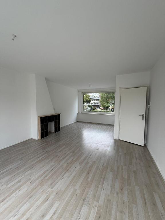 Drive-inwoning met zonnige tuin in Hilversum Zuid - Afbeelding 6