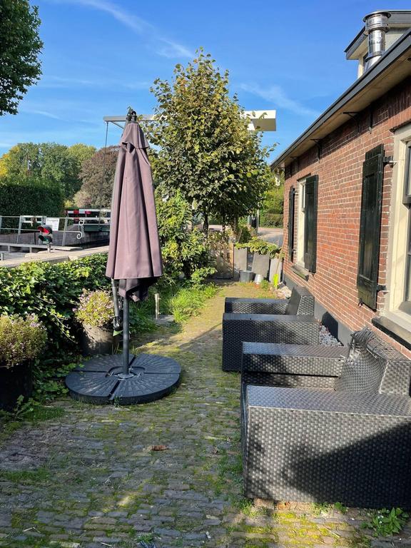 Living by the Lock in Loenen aan de Vecht - Image 22