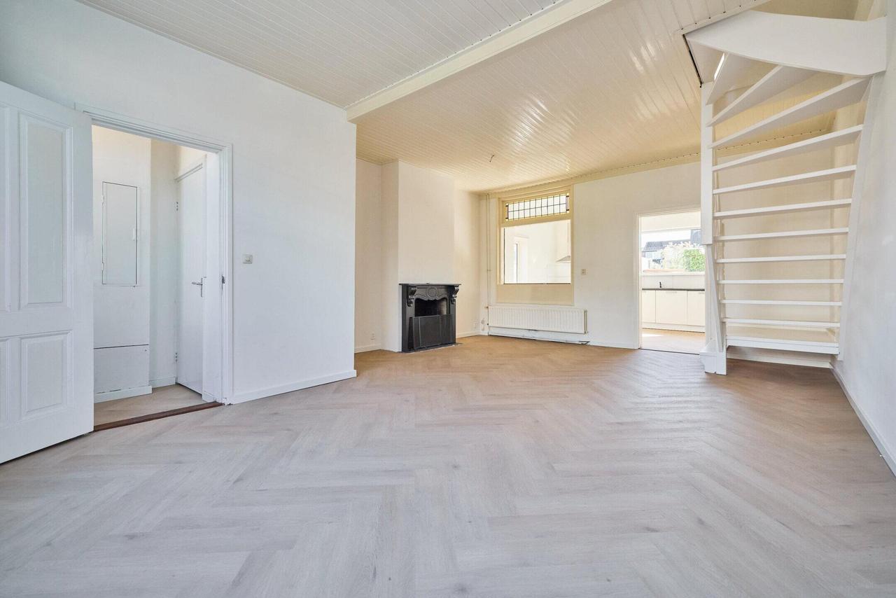 Hoekwoning met 4 slaapkamers en grote tuin - Afbeelding 5