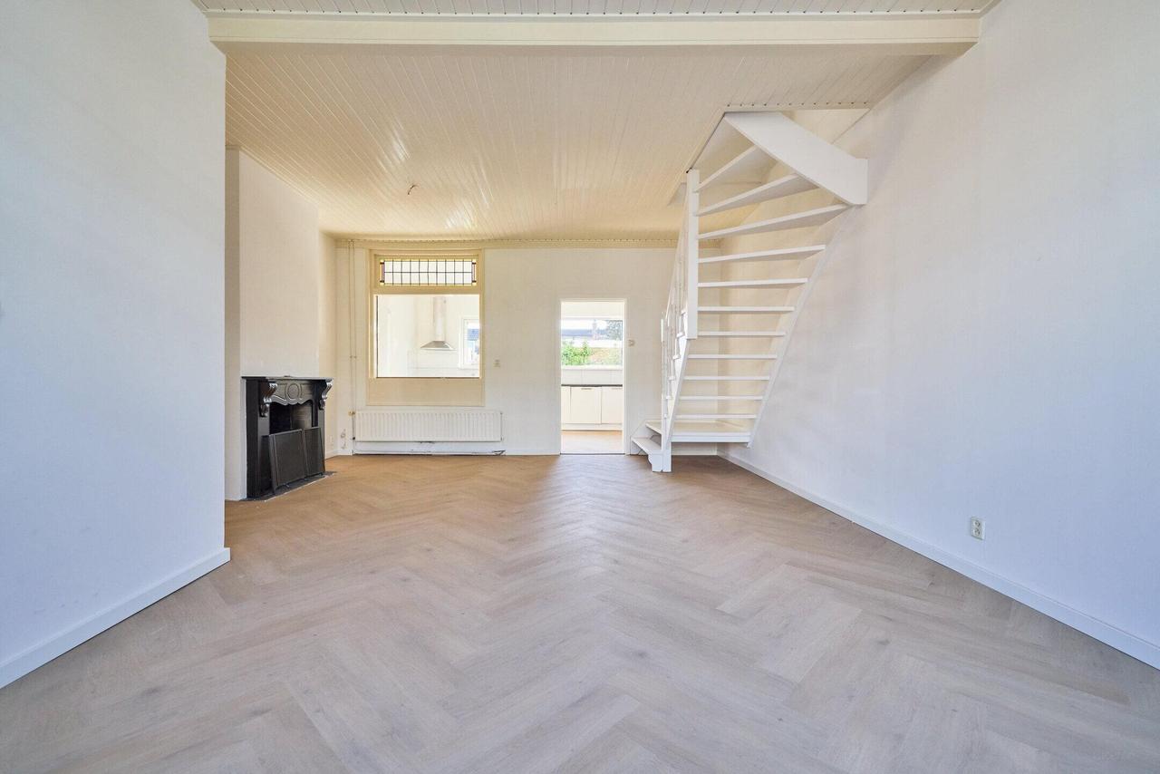 Hoekwoning met 4 slaapkamers en grote tuin - Afbeelding 6