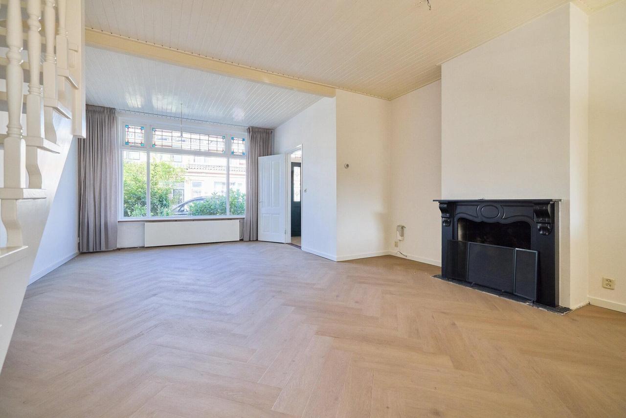 Hoekwoning met 4 slaapkamers en grote tuin - Afbeelding 7