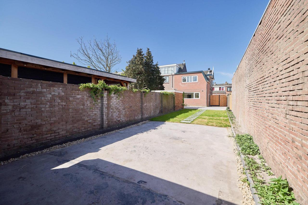 Hoekwoning met 4 slaapkamers en grote tuin - Afbeelding 32
