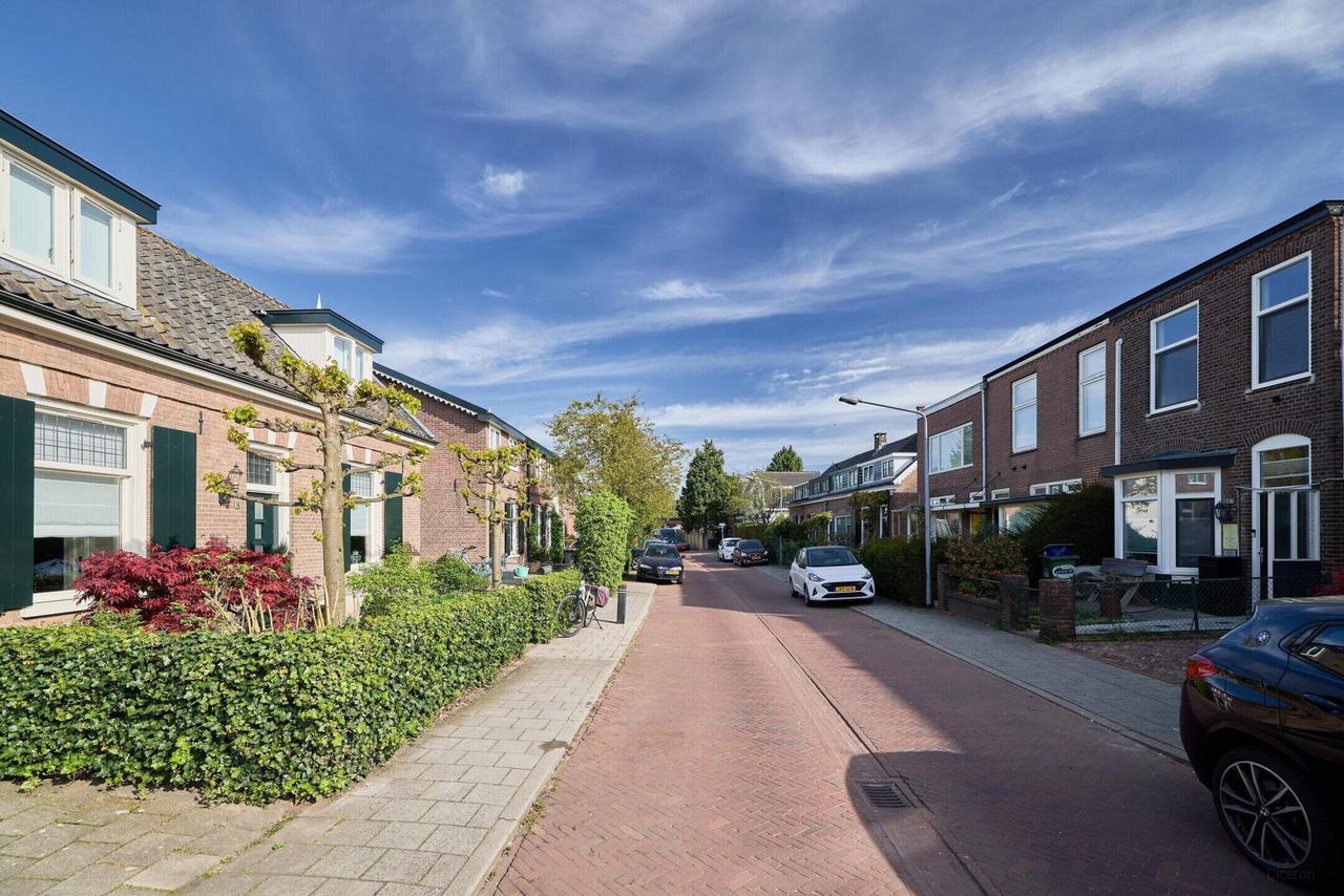 Hoekwoning met 4 slaapkamers en grote tuin - Afbeelding 36