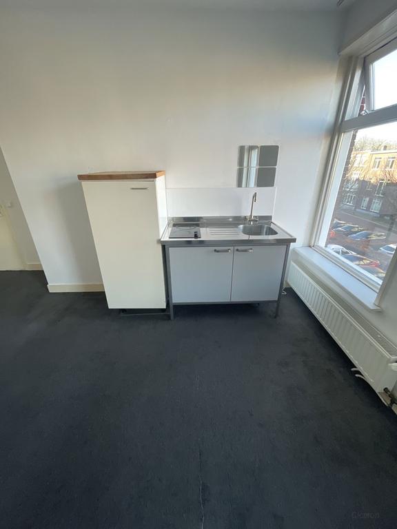 20 m² Student Room on Emmastraat - Image 4