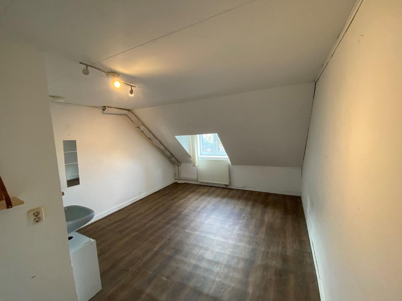 14 m² room near the station - Image 5