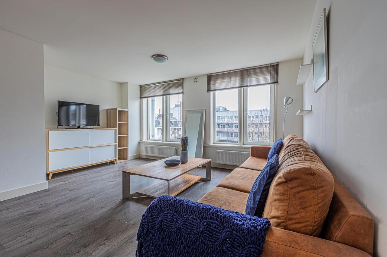 Apartment with Roof Terrace in Amsterdam West - Image 6