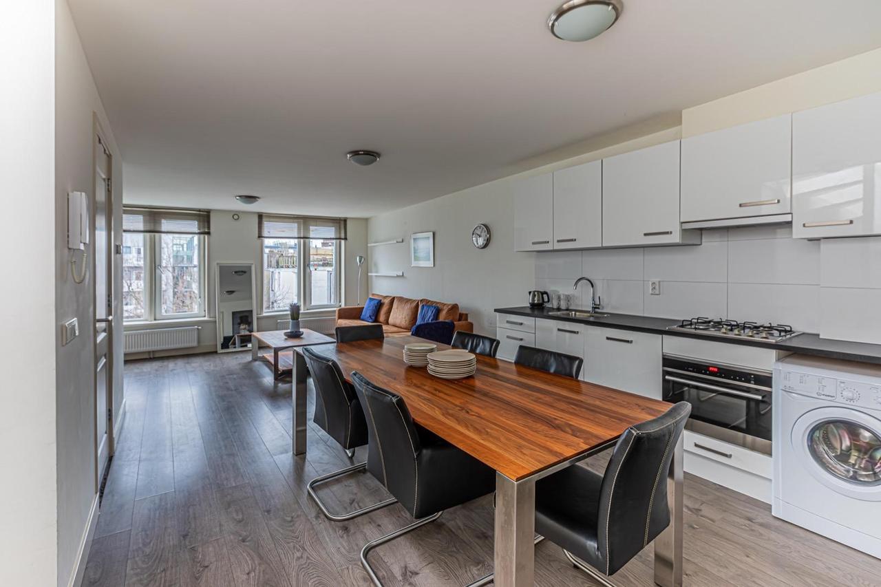 Apartment with Roof Terrace in Amsterdam West - Image 8