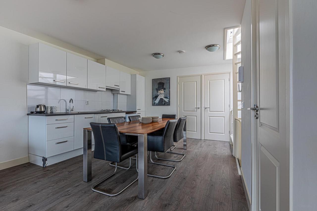 Apartment with Roof Terrace in Amsterdam West - Image 10