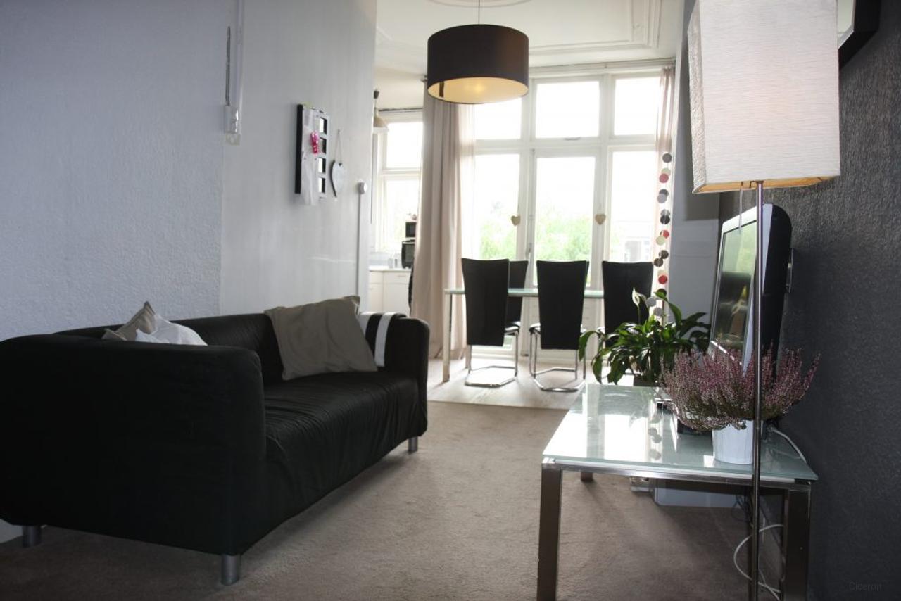 Drieslaapkamerappartement in Kralingen - Afbeelding 1
