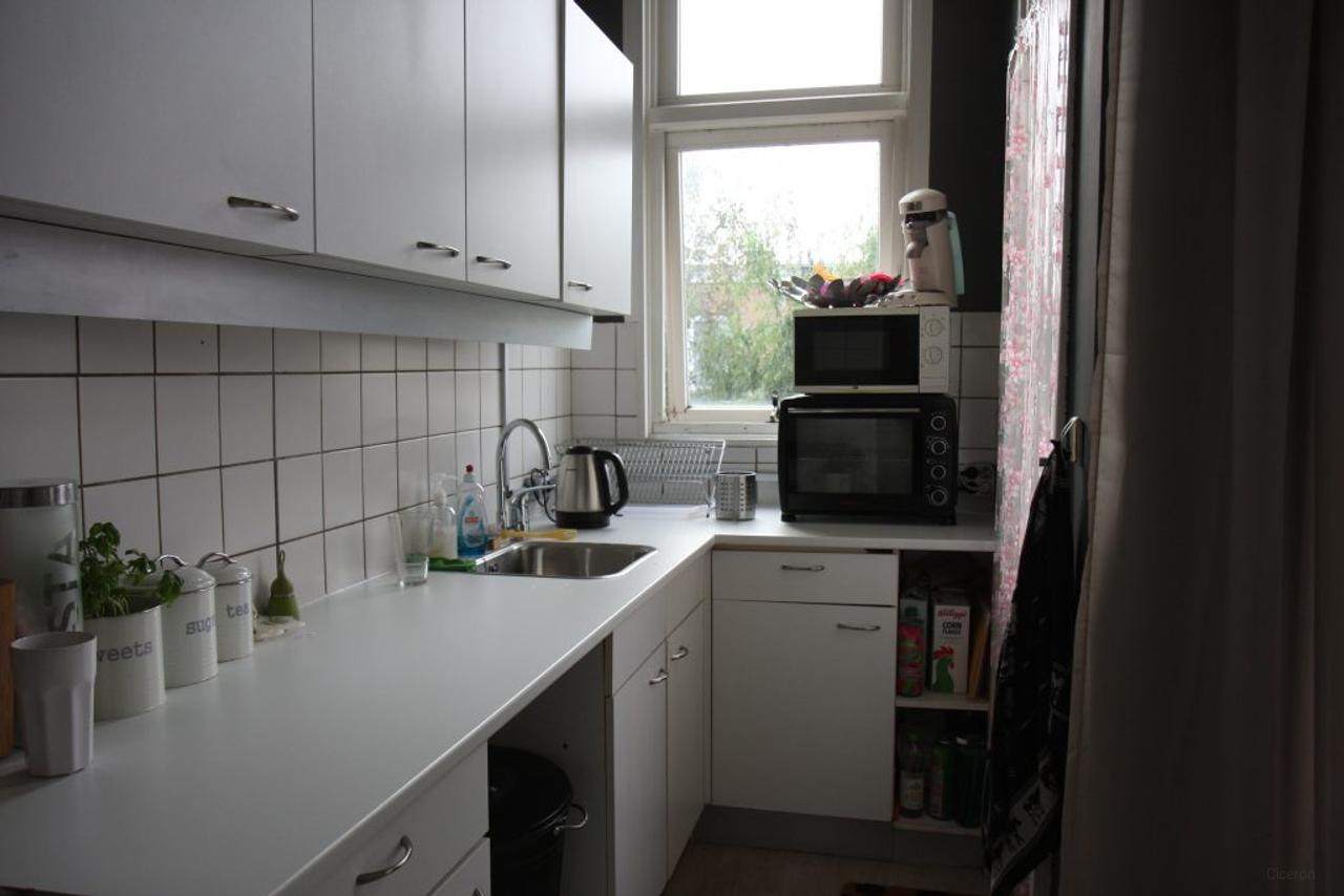 Drieslaapkamerappartement in Kralingen - Afbeelding 12