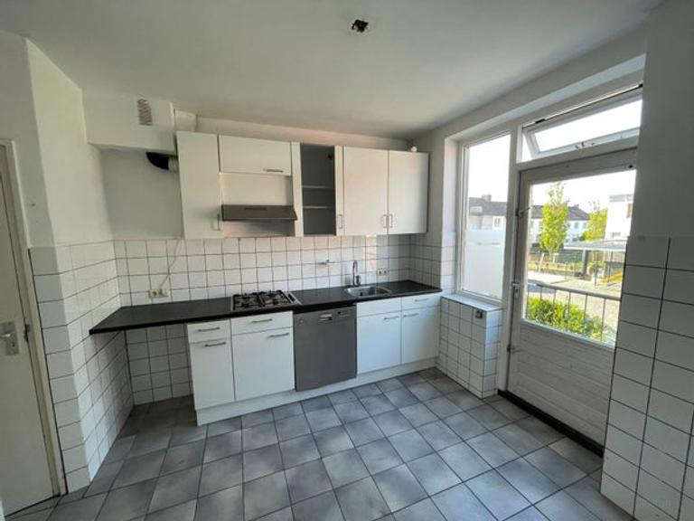 Huis met tuin en garage in Rothem - Afbeelding 9