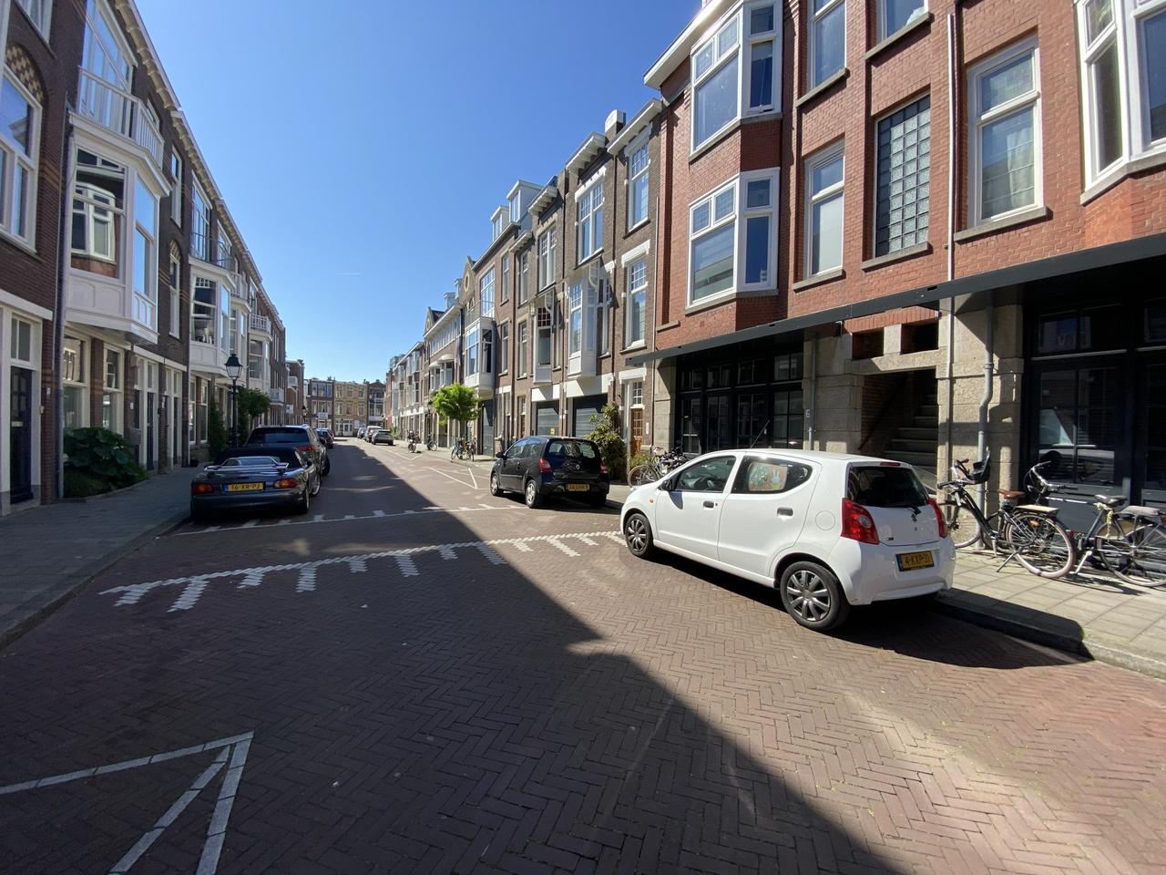 Licht 4-kamer appartement met dakterras - Afbeelding 2