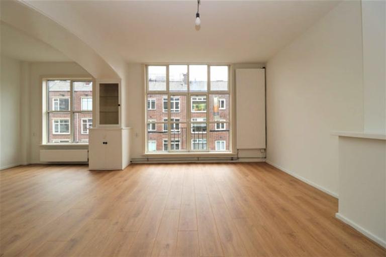 Student Apartment with Balcony in Rubroek - Image 4
