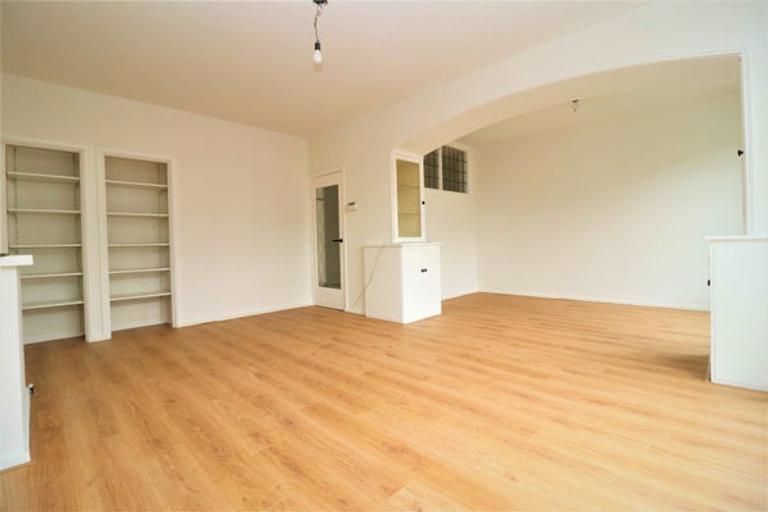 Student Apartment with Balcony in Rubroek - Image 8