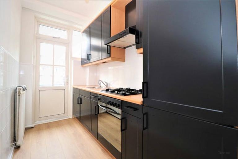 Student Apartment with Balcony in Rubroek - Image 11