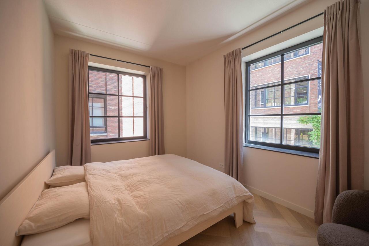 Furnished 3-bedroom apartment in Little C - Image 15