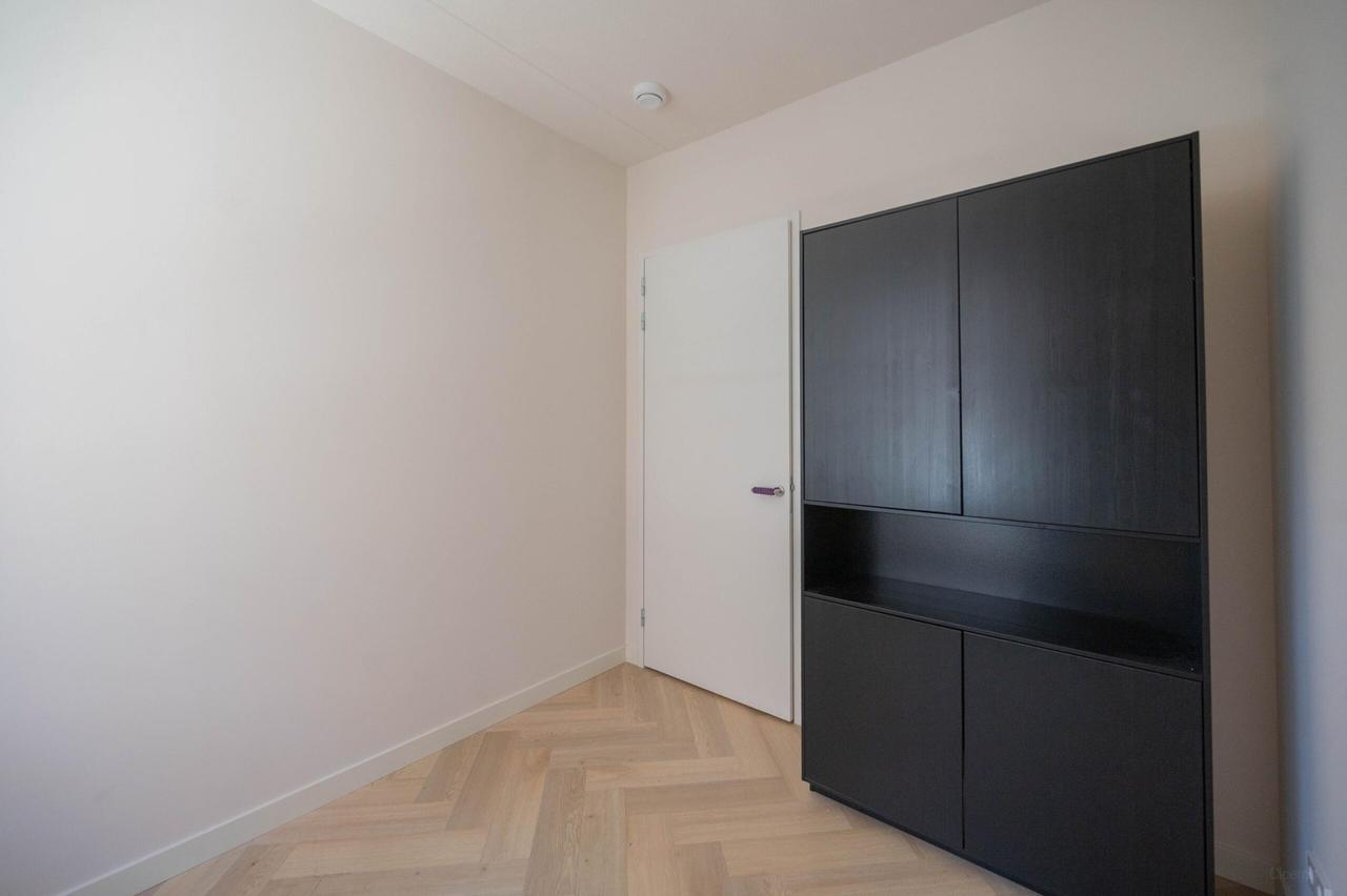 Furnished 3-bedroom apartment in Little C - Image 17