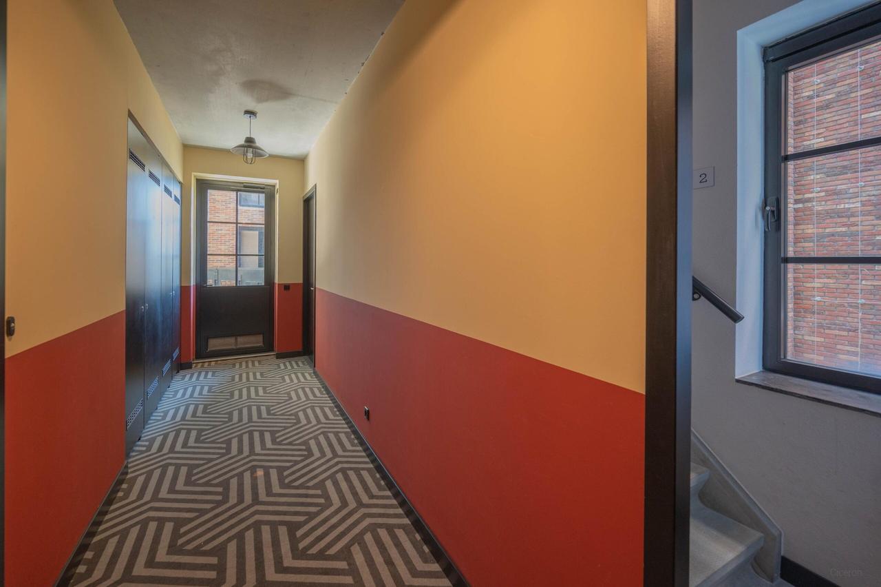 Furnished 3-bedroom apartment in Little C - Image 25