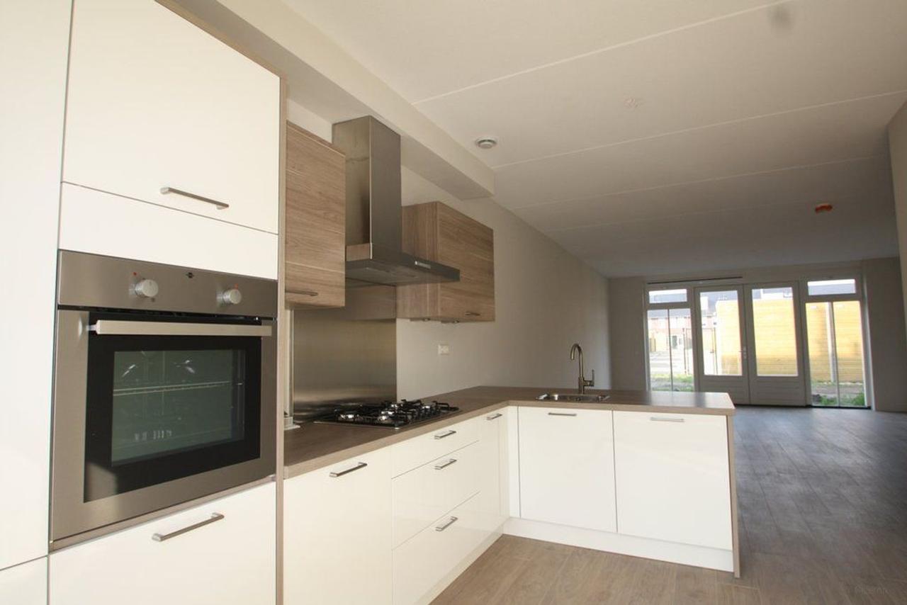Gezinshuis met 5 slaapkamers in Vroondaal - Afbeelding 9