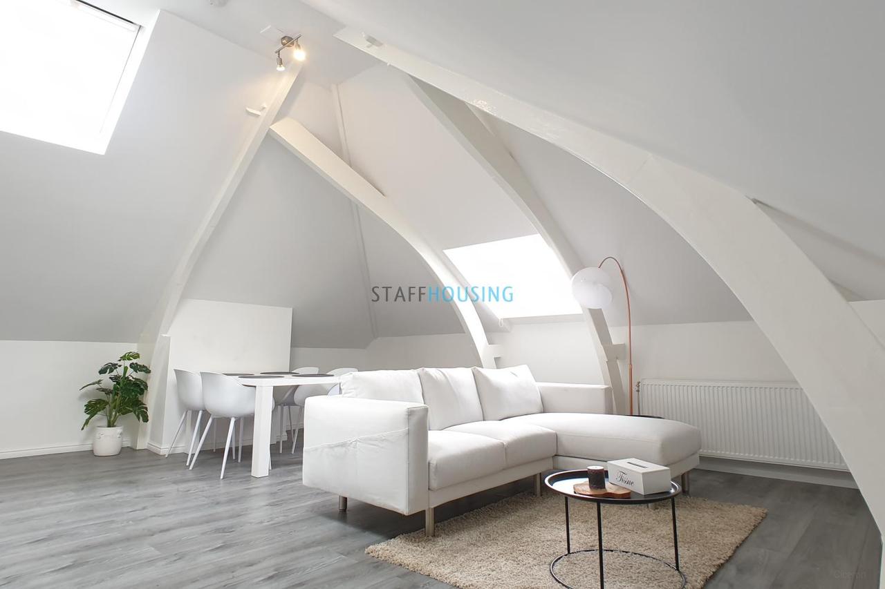 Gemeubileerd 2-kamerappartement in Cool - Afbeelding 6