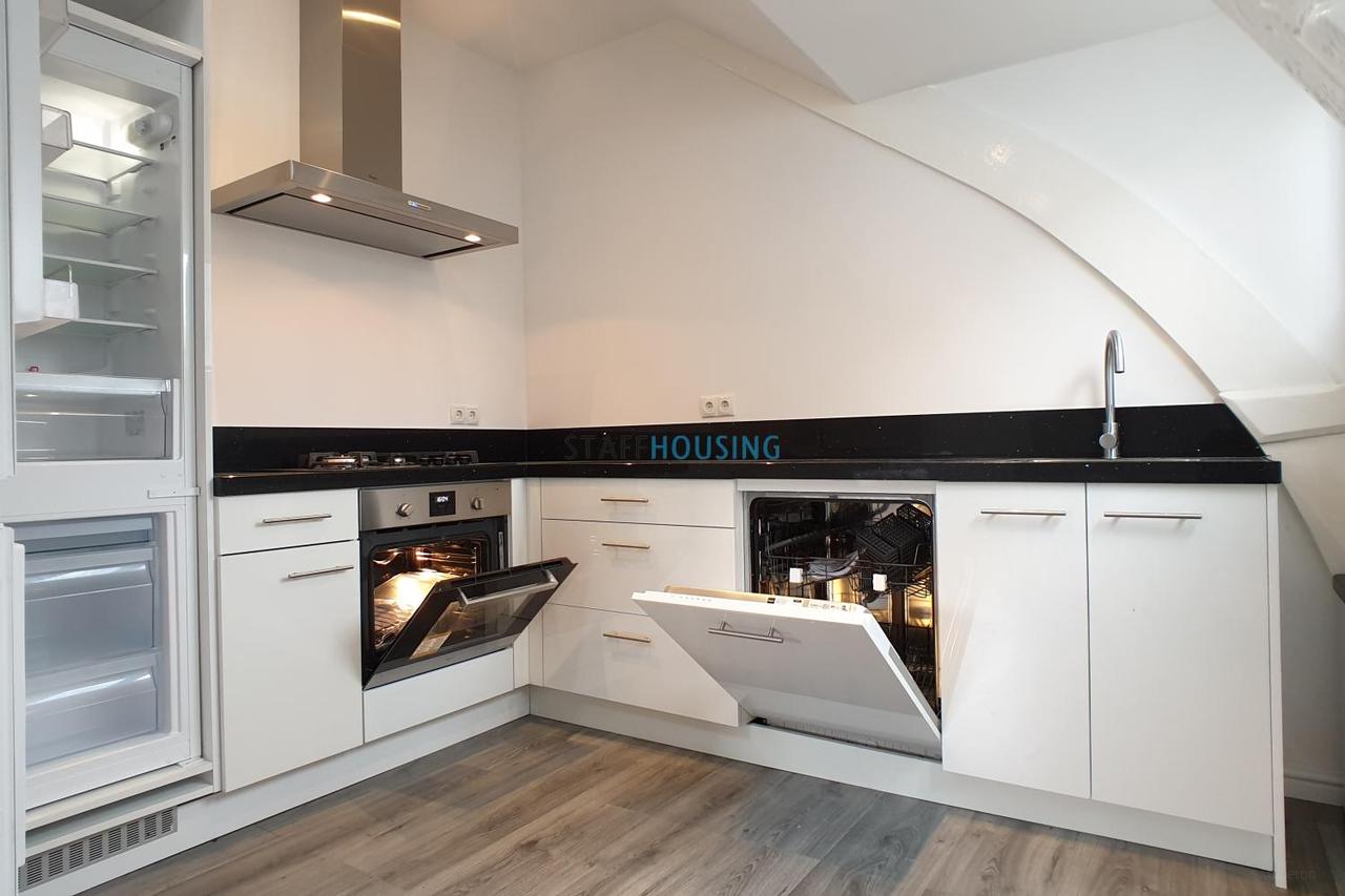 Gemeubileerd 2-kamerappartement in Cool - Afbeelding 8