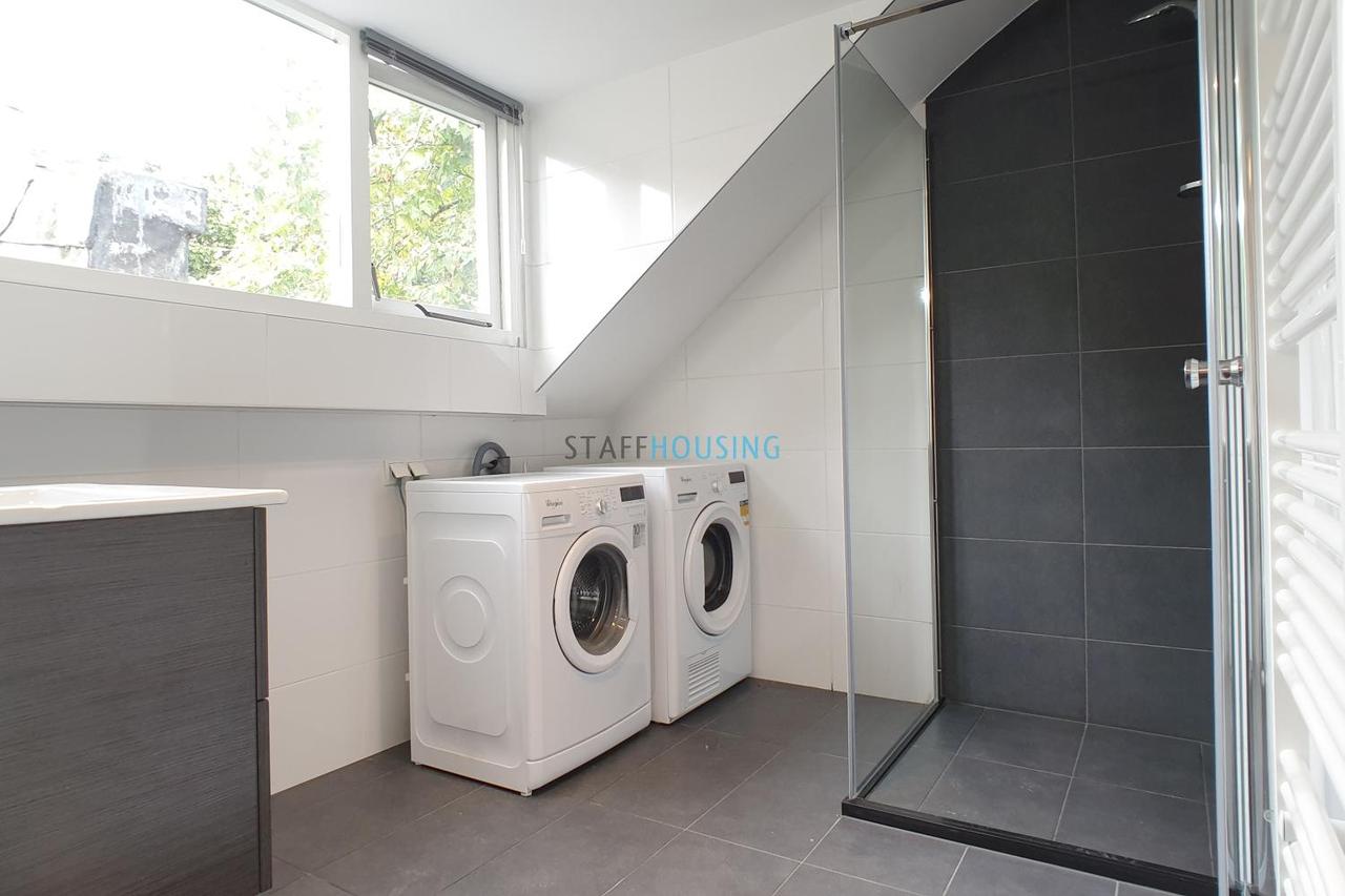 Gemeubileerd 2-kamerappartement in Cool - Afbeelding 16