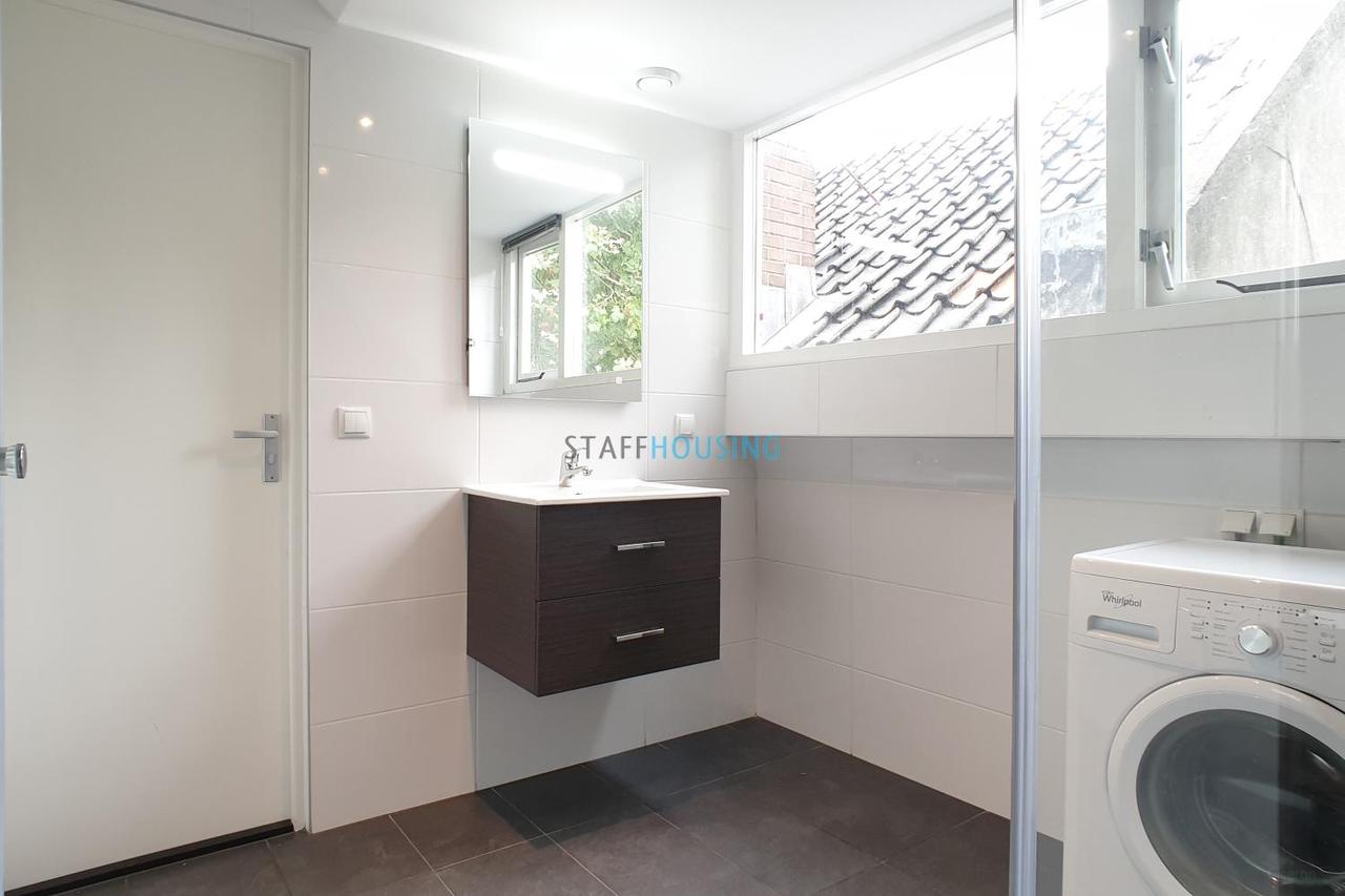Gemeubileerd 2-kamerappartement in Cool - Afbeelding 18