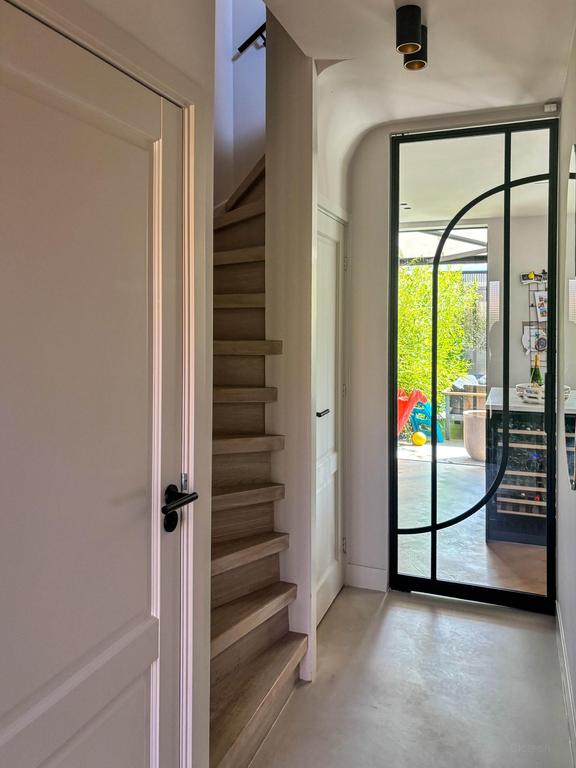 Gemeubileerde hoekwoning met 4 slaapkamers - Afbeelding 4