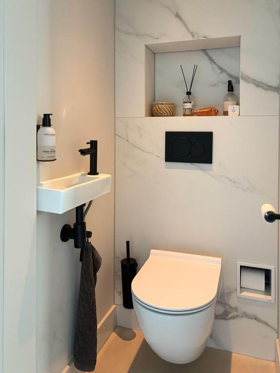 Gemeubileerde hoekwoning met 4 slaapkamers - Afbeelding 38