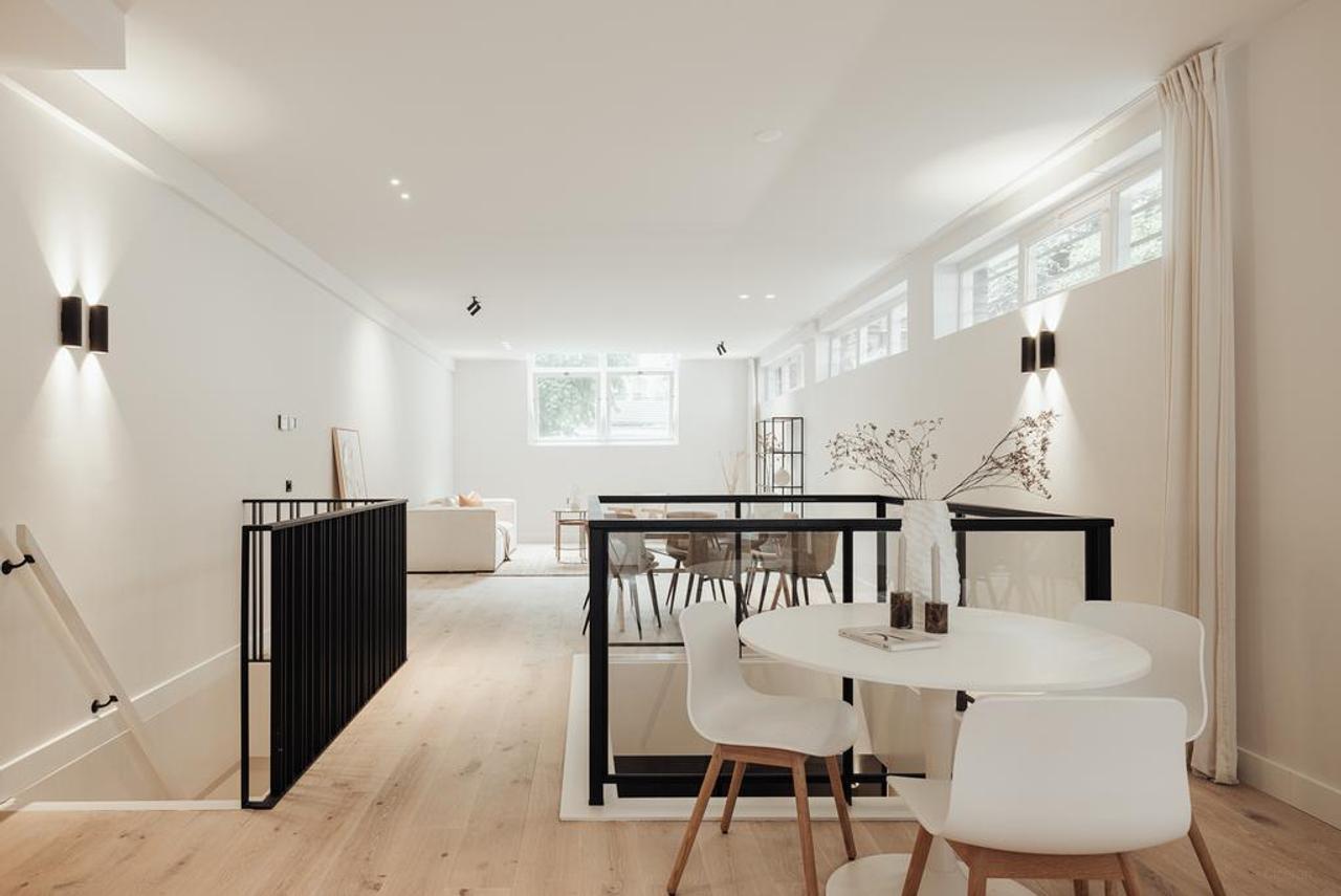 129 m² Living in Amsterdam's Canal District - Image 7