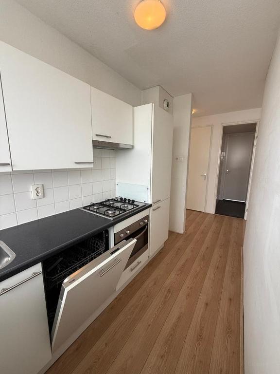 4-kamer appartement bij Delflandplein - Afbeelding 12