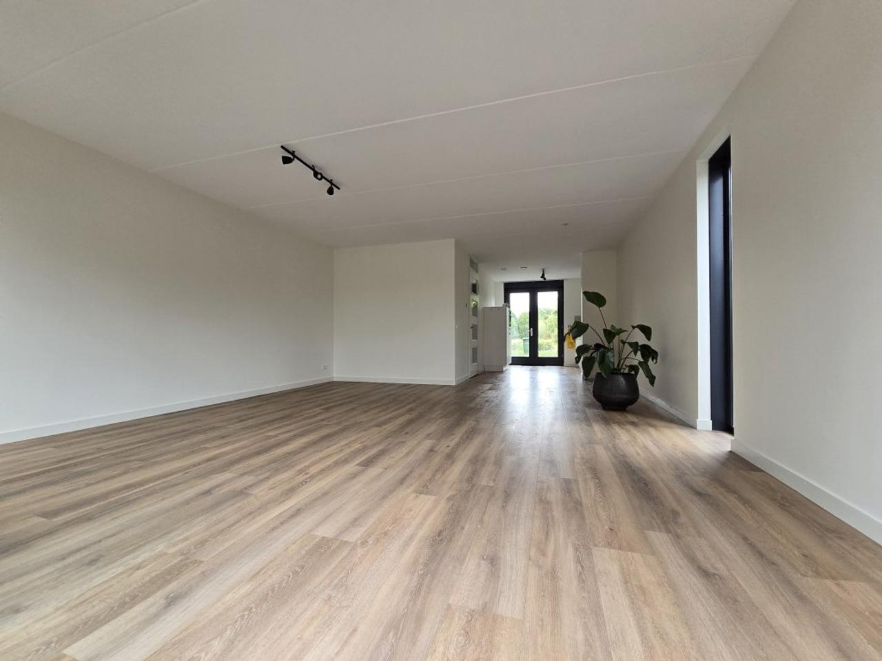 148 m² huis met 5 slaapkamers en tuin - Afbeelding 4